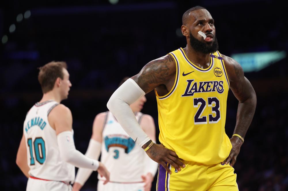 同时需要更 同时需要更