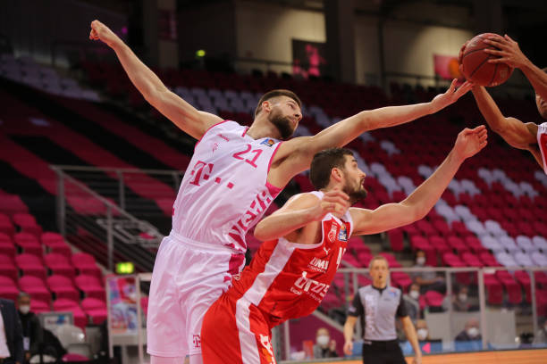 感到身体不 感到身体不